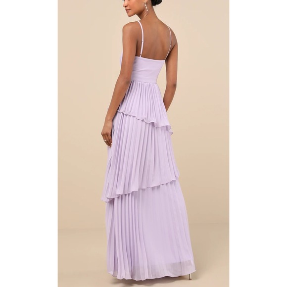 NWT Lulus Jehona Lavender Pleated Tiered Maxi Dress Spaghetti Strap Maxi Dress M - Picture 3 of 5